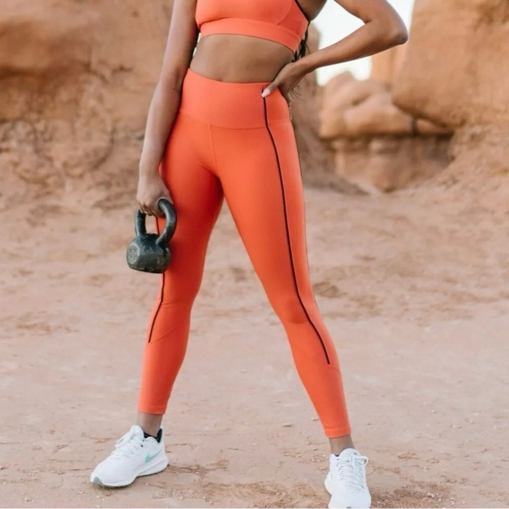 🌸SALE🌸ZYIA Orange Ribbed Premium Leggings